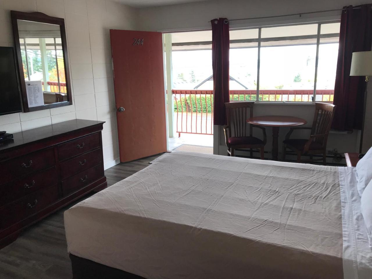 Value Lodge Motel Нанаймо Экстерьер фото